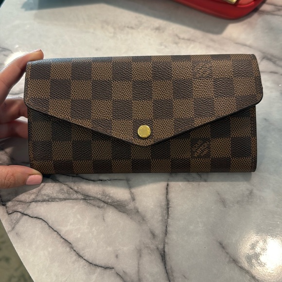AUTHENTIC LV WALLET - Picture 1 of 12